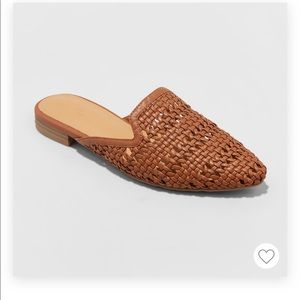 Universal Thread Whisper Woven Mules Cognac